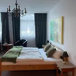 Hotel Zum Goldenen Loewen - Restaurant - Panoramabar - Terrassen - Events - Rheinblick - Geschichte Seit 1728 Hotel