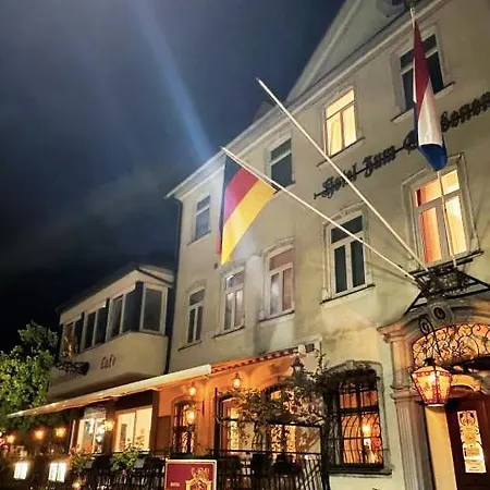 Hotel Zum Goldenen Loewen - Restaurant - Panoramabar - Terrassen - Events - Rheinblick - Geschichte Seit 1728 2*