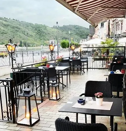 Zum Goldenen Loewen - Restaurant - Panoramabar - Terrassen - Events - Rheinblick - Geschichte Seit 1728 Hotel Sankt Goar