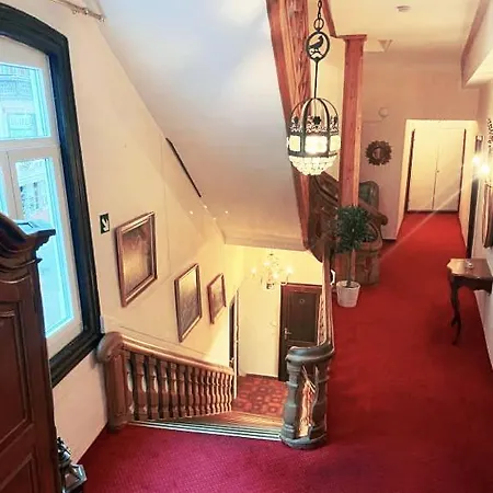 Zum Goldenen Loewen - Restaurant - Panoramabar - Terrassen - Events - Rheinblick - Geschichte Seit 1728 2* Sankt Goar