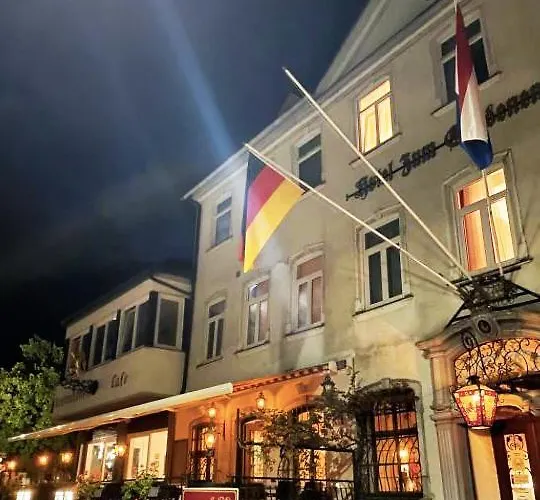 Hotel Zum Goldenen Loewen 2*