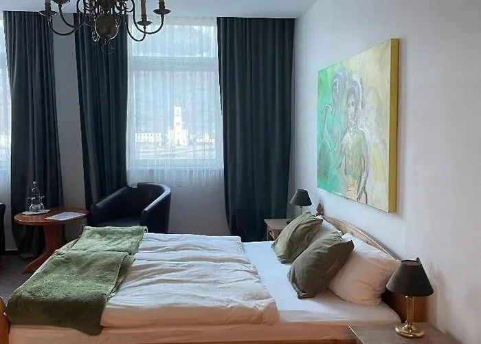 Zum Goldenen Loewen Hotel